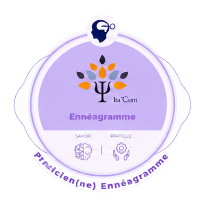 Badge Ita’Com : Ennéagramme, ruban Praticien(ne) Ennéagramme.